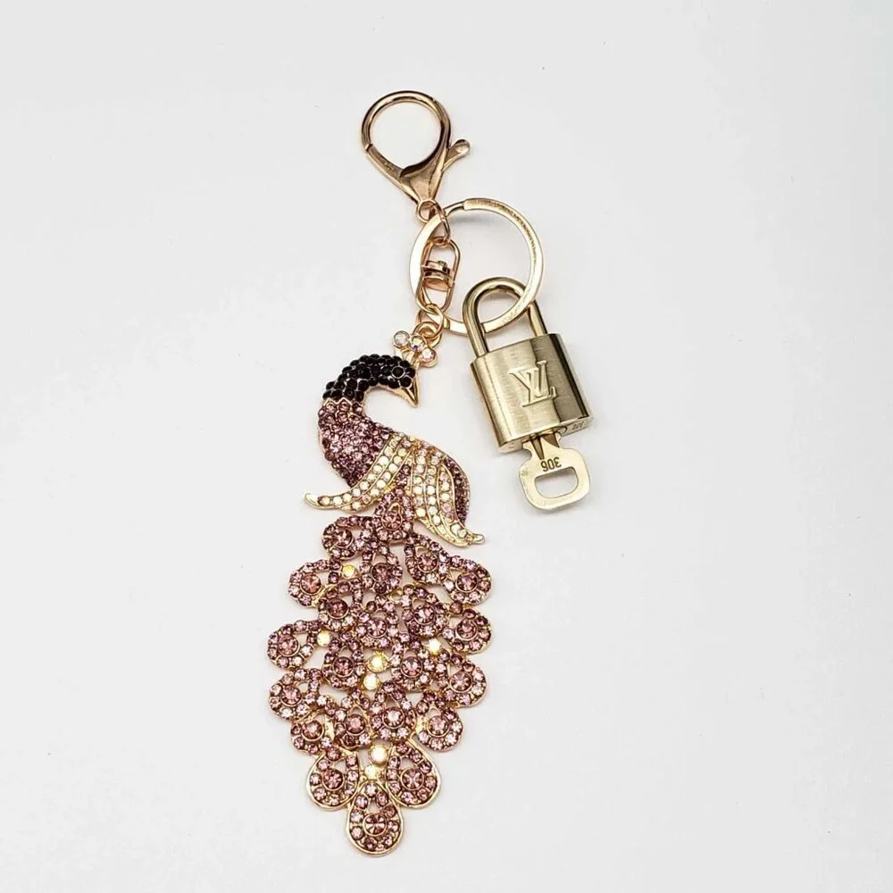 Authentic LV Gold Padlock🔒 Unbranded Swan Keychain Charm for Louis Vuitton Bag